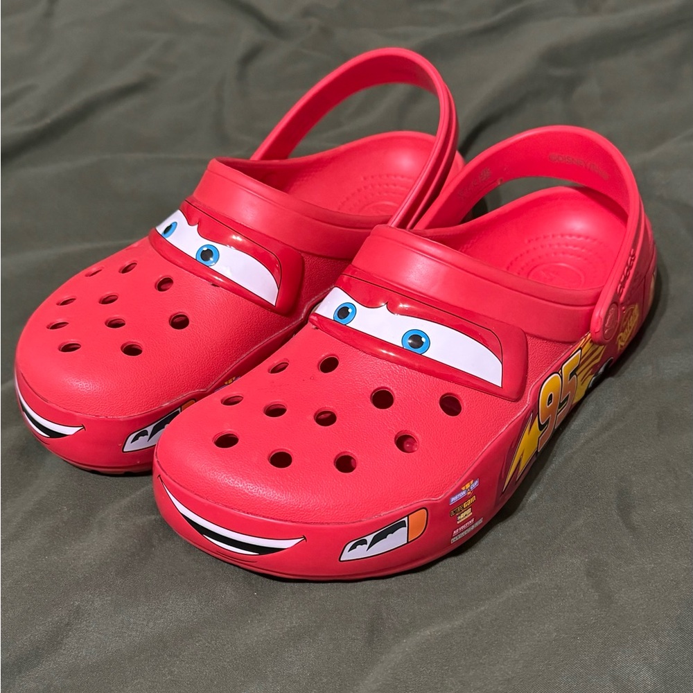 Lightning McQueen crocs